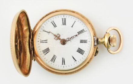 Arany (Au/14k) női zsebóra, nem működik, jelzett, bruttó: 17,3g, d: 27mm