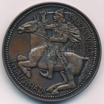 Tóth Sándor (1933-2019) 1985. 'Szabolcs vezér - Nyíregyháza' kétoldalas bronz emlékérem (42,5mm) T:1,1- kis patina Adamo NH1
