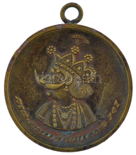 DN 'A szerelem 747 legendája / Air-India Boeing 747' kétoldalas bronz emlékérem füllel (42mm) T:1- kis patina ND '747 legends of love / Air-India Boeing 747' two-sided bronze commemorative medallion with ear (42mm) C:AU small patina