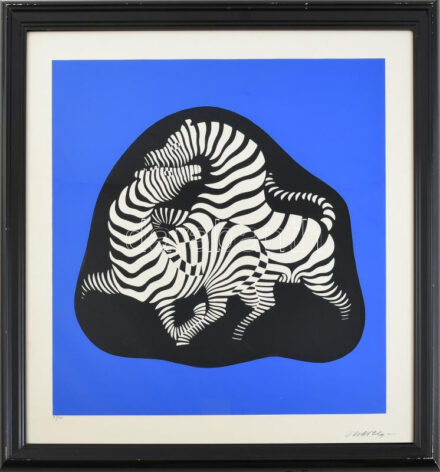 Vasarely, Victor (1908-1997): Zebrák. Szitanyomat, papír, jelzett a nyomaton, számozott (3/90), üvegezett fakeretben, 42×42 cm, keretezett méret: 55,5 x 55,5cm / Vasarely, Victor (1908-1997): Zebras. Screenprint on paper, with printed