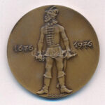 Madarassy Walter (1909-1994) 1976. 'II. Rákóczi Ferenc' kétoldalas bronz emlékérem (42,5mm) T:1- - Image 2