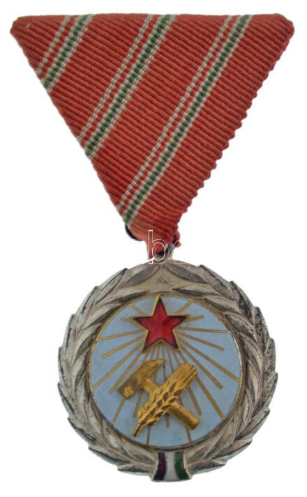 1954. 'Munka Érdemérem' zománcozott bronz kitüntetés mellszalagon T:1-,2 NMK 606.