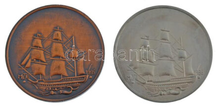 Ligeti Erika (1934-2004) 1986. 'REX MADAGASCARUM MAURITIUS BENYOVSKY 1776-1786 / MÉE 1986' Benyovszky Móric bronz emlékérem + Ag emlékérem (35,45g/0.800/42,5mm) T:1- Adamo BP19