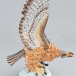 Herendi porcelán turul, kézzel festett, jelzett, kis kardja szépen restaurált, m: 32 cm - Image 2