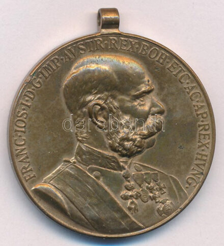 1898. 'Jubileumi Emlékérem a Fegyveres Erő Számára / Signum memoriae (AVSTR)' bronz kitüntetés mellszalag és függesztőkarika nélkül T:2 Hungary 1898. 'Commemorative Jubilee Medal for the Armed Forces' bronze decoration without ribbon