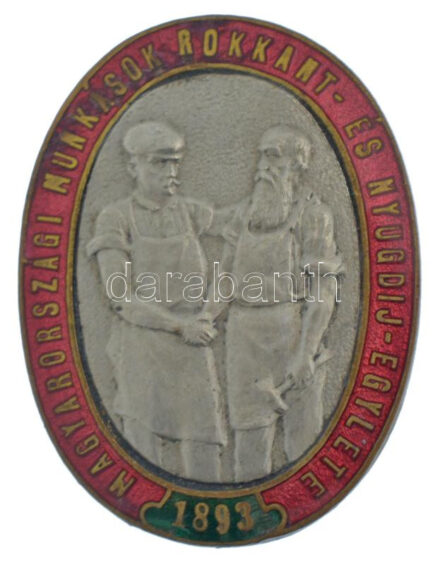 1893. 'Magyarországi Munkások Rokkant- És Nyugdíj-Egylete' zománcozott, ezüstözött gomblyukjelvény (34x26mm) T:2 kis zománchiba