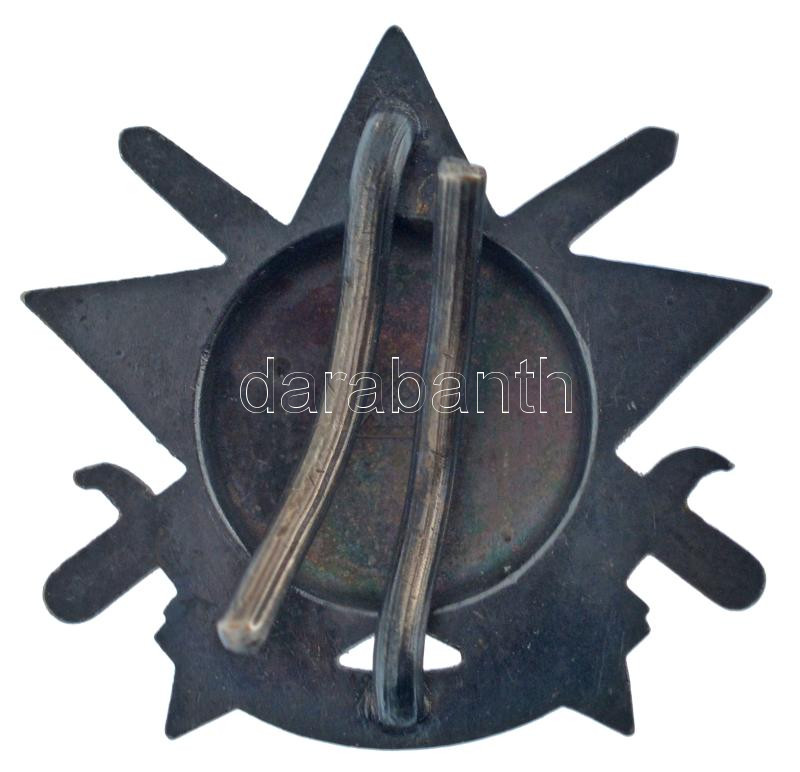 ~1949. 'Haditorna ezüst fokozat' ezüstözött vas jelvény zománcozott Rákosi-címerrel T:2-,3 zománchiba - Image 2