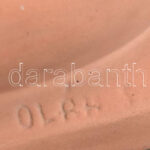 Oláh Sándor (1907-1983): Ülő női akt. Terrakotta, jelzett (Oláh S. 1960), talpán lepattanás, m: 24,5 cm - Image 3