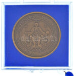 Fritz Mihály (1947-) 1983. 'MÉE Szeged / 800 éves Szeged' kétoldalas, bronz emlékérem plombált ÁPV tokban (42,5mm) T:1 Adamo SG8 - Image 2