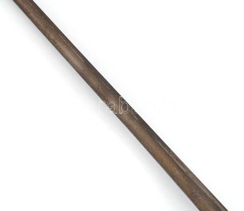 Tőr. Jelzett acélpenge, három élű, bronz szerelékkel, esztergált pácolt patinás fogóval,massziv erős dísztárgy,30 cm pengehossz,rozsdafoltokkal. h: 46 cm - Image 4