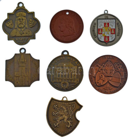 6 darabos város témájú emlékérem tétel, közte 'Prága','Első Rajna-híd' + Johann Friedrich Böttger - A porcelán feltalálója' jelzett meisseni porcelán érem (36mm) T:1,1- 6 pieces city themed lot, within 'Praha','Der Ersten