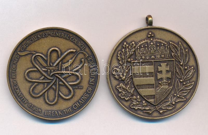 1997. 'Debreceni Nagytemplom' bronz emlékérem + DN 'Pro Patria 1938-1945' bronz érem füllel (42,5mm) T:1- - Image 2