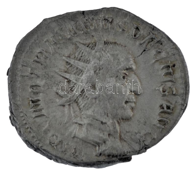 Római Birodalom / Róma / Traianus Decius 249-251. Antoninianus Ag (4,23g) T:2 Roman Empire / Rome / Trajan Decius 249-251. Antoninianus Ag 'IMP C M Q TRAIANVS DECIVS AVG / ABVNDANTIA AVG' (4,23g) C:XF RIC IV-3 10b.
