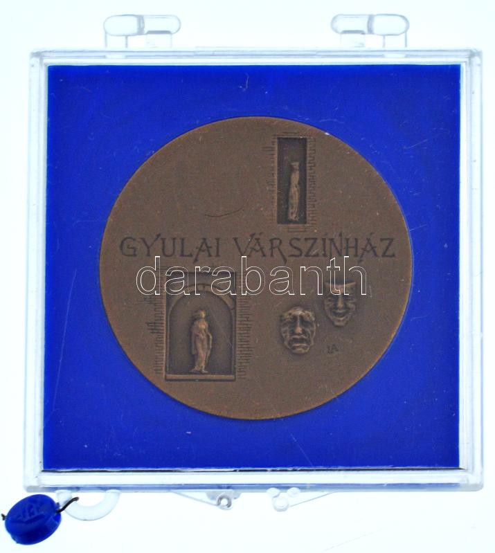 Lapis András (1942-) DN 'Gyulai Várszínház' kétoldalas bronz emlékérem kissé sérült, plombált ÁPV tokban (42,5mm) T:1 - Image 2