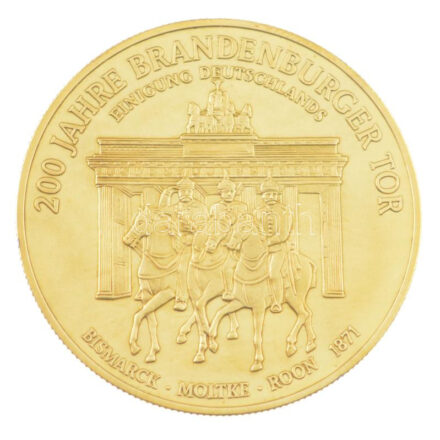 Németország 1991. '200 éves a Brandenburgi kapu - Bismarck, Moltke, Roon 1871' kétoldalas, aranyozott emlékérem (39mm) T:PP Germany 1991. '200th anniversary of the Brandenburger gate - Bismarck, Moltke, Roon 1871' two-sided, gilt medallion