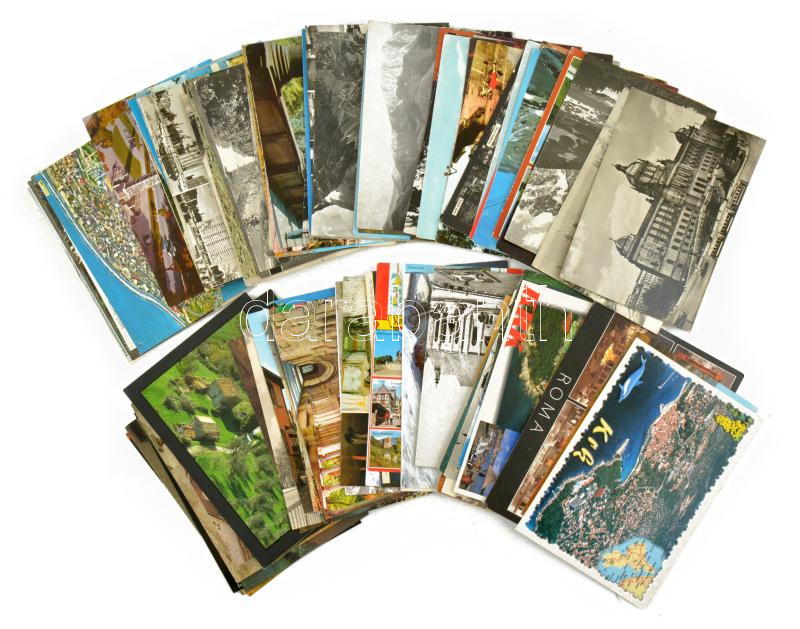 Kb. 100 db MODERN külföldi város képeslap / Cca. 100 modern town-view postcards from all over the world
