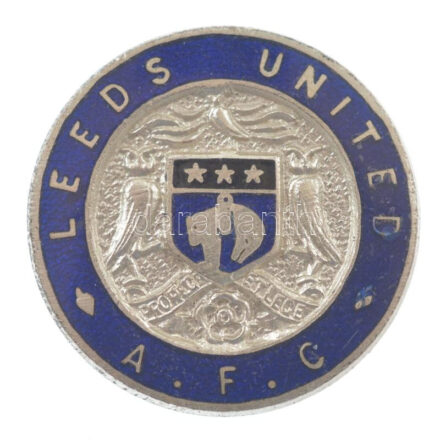Nagy Britannia / Anglia DN 'Leeds United AFC' zománcozott fém jelvény 'Fattorini & Sons' gyártói jelzéssel. A Leeds 3-szoros angol bajnok és egyszeres FA Kupa-győztes csapat. Két alkalommal megnyerték a Vásárvárosok Kupáját is