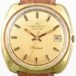 Helvetia 25 köves mechanikus férfi karóra, dátumkijelzős, kis kopásokkal, Seiko bőrszíjjal, működik, d: 34 mm