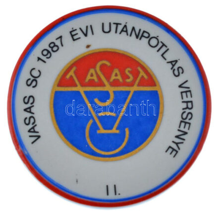 1987. 'Vasas 1987 évi utánpótlás versenye III.' egyoldalas Hollóházi porcelán sport emlékérem tokban (62mm) T:1-