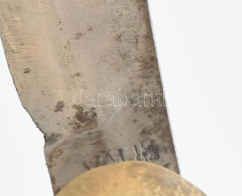 Válik zsebkés, bicska, agancs és réz nyéllel, jelzett a pengén, h: 21 cm. Bők tokban. - Image 2