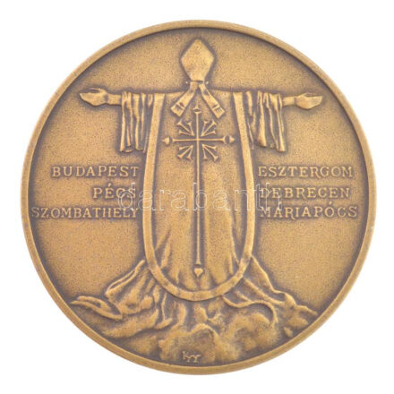 Kiss György (1943-2016) 1991. 'II. János Pál pápa látogatása Magyarországon - Esztergom / Budapest, Pécs, Szombathely, Esztergom, Debrecen, Máriapócs' kétoldalas bronz emlékérem műanyag tokban (42,5mm) T:1- patina