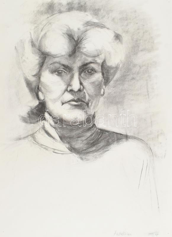 Antalóczi Éva (1960-): össz. 3 db portré tanulmányrajz. Szén, papír. 2 db jelzett, egyik jelzés nélkül. 62x43 cm körüli méretekben. - Image 2