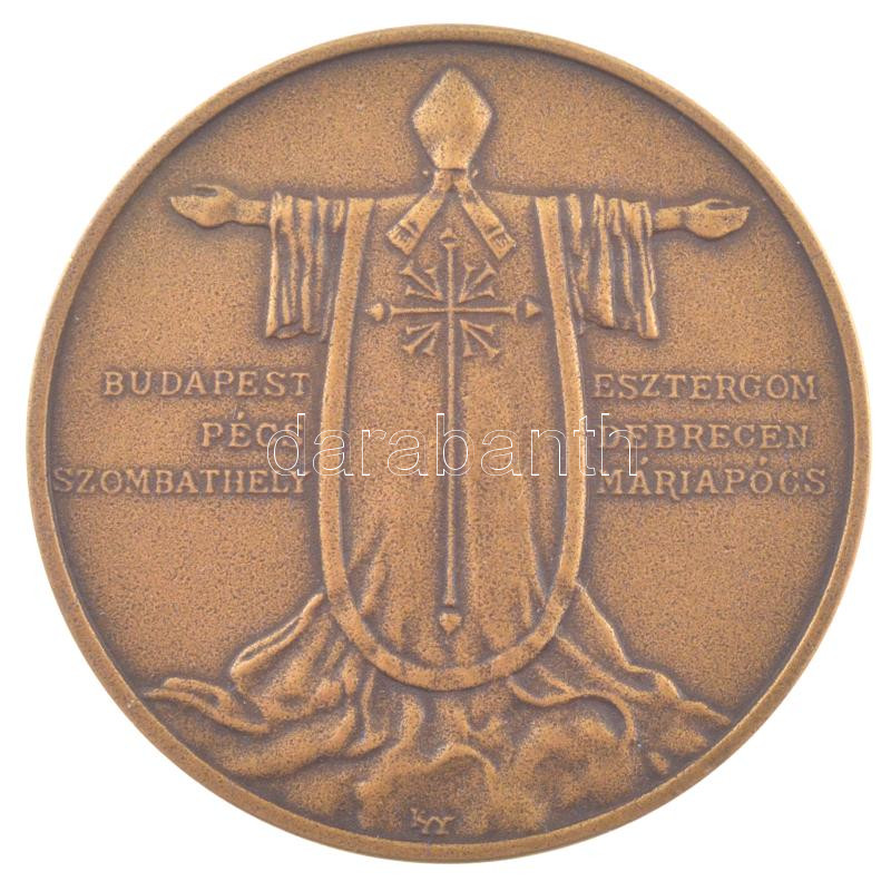 Kiss György (1943-) 1991. 'II. János Pál pápa látogatása hazánkban' bronz kétoldalas emlékérem műanyag tokban (42mm) T:1-