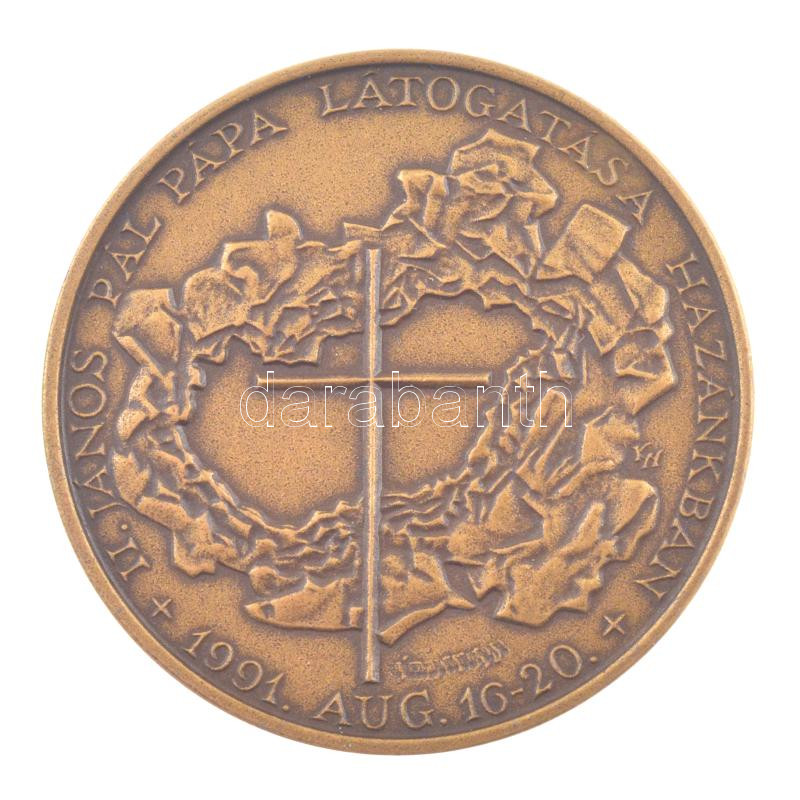 Kiss György (1943-) 1991. 'II. János Pál pápa látogatása hazánkban' bronz kétoldalas emlékérem műanyag tokban (42mm) T:1- tokon repedés - Image 2