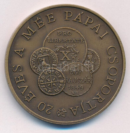 Bognár György (1944-) 1990. '20 éves a MÉE Pápai Csoportja / Pápa 1970-1990' bronz emlékérem (42,5mm) T:1 Adamo PP4