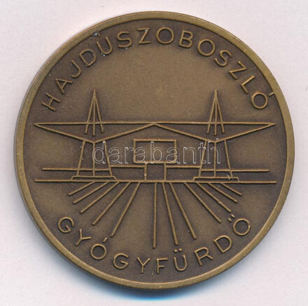 1975. '1975-1925 Hajdúszoboszló Gyógyfürdő' kétoldalas bronz emlékérem (42,5mm) T:1-