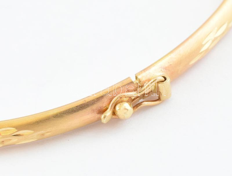 Arany (Au) 14K mintás karperec, jelzett, 7,2×5,9 cm, nettó: 4,8 g - Image 3
