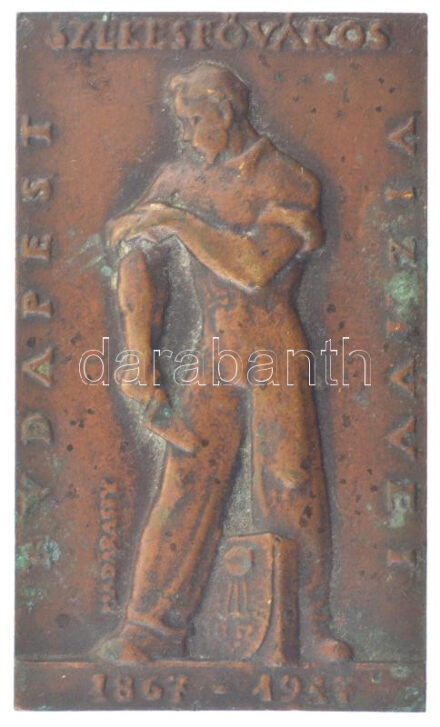 Madarassy Walter (1909-1994) 1947. 'Budapest Székesfőváros Vízművei / Az Vízművek 80 éves fennállásának és az ostrom utáni újjáépítésének emlékére' kétoldalas bronz plakett (83x50mm) T:2 patina