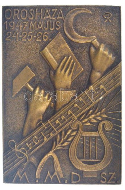 1947. 'MMDSZ (Marosvásárhelyi Magyar Diákszövetség) Orosháza 1947 május 24-25-26' egyoldalas bronz emlékplakett (125x83mm) T:1- hátoldalon régi függesztés maradványa
