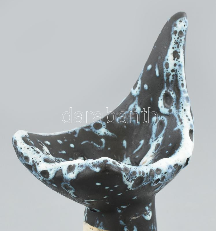 Illésné Luria Vilma: Madár. Jelzés nélkül, kopott iparművészeti etikettel, hibátlan, m: 20 cm - Image 3