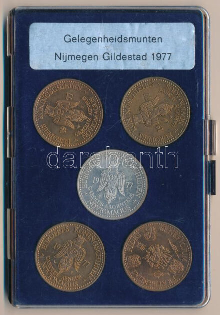 Hollandia 1977. 'Királyi Lövészet' 4x bronz + ezüstözött bronz emlékérem szett tokban T:1 ujjlenyomat, patina Netherlands 1977. 'Europees Koningscieten' 4x bronze + silver plated commemorative medallion set in case C:UNC fingerprint, patina