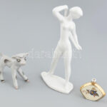 3 db Drasche porcelán figura, jelzett, az akt kopott 20 cm
