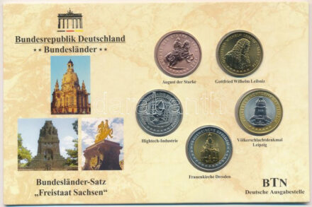 Németország ~2000. 'Szabad tudomány' kétoldalas emlékérem szett (5xklf) díszkartonban T:1- Germany ~2000. 'Free science' two-sided commemorative medallion set in cardboard (5xdiff) C:AU