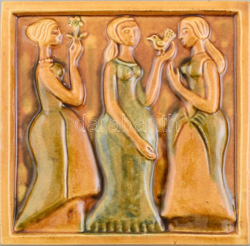 Három grácia. Mázas kályhacsempe. 20x20 cm