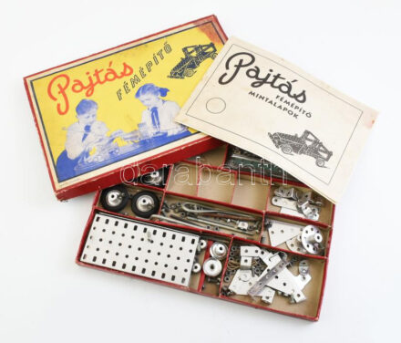 1962 Pajtás fémépítő. Eredeti sérült dobozában, leírással, hiányos.