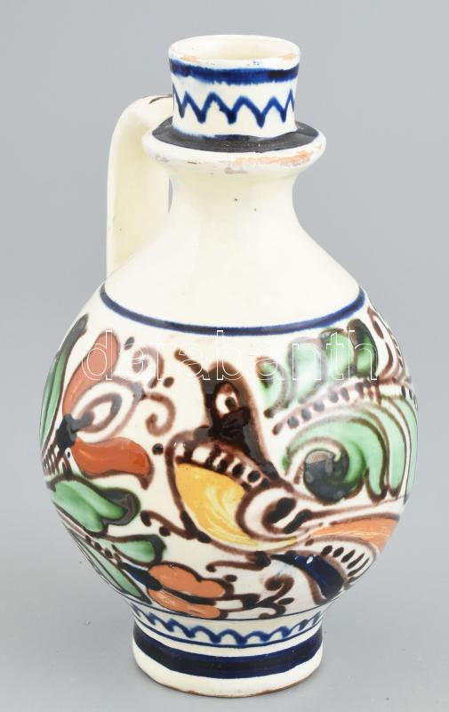 Korondi kerámia korsó, kézzel festett, jelzés nélkül, lepattanásokkal, m: 16,5 cm