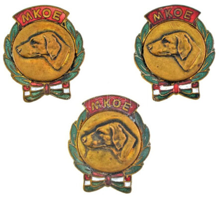 1956-1961. 'MKOE (Magyar Kutyatenyésztők Országos Egyesülete)' zománcozott bronz gomblyukjelvény T:2 kisebb zománchibák