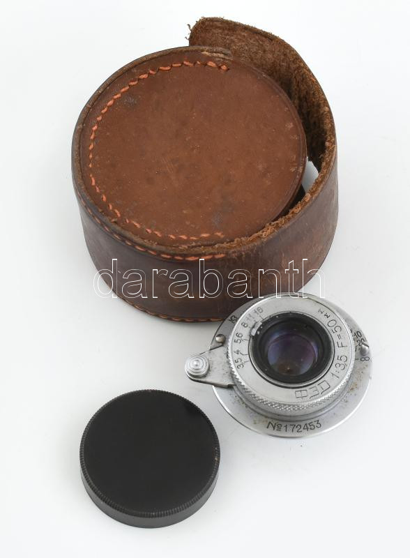 FED 1:3,5 f=50 mm objektív, sapkával, bőr tokban, sorozatszám: No. 172453