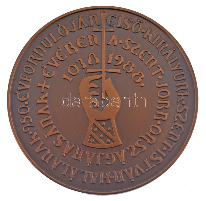 Papp László (1947-) 1988. 'Első királyunk Szent István halálának 950. évfordulóján a Szent Jobb országjárásának emlékére' patinázott vörösréz emlékérem eredeti dísztokban (70mm) T:AU - Image 2
