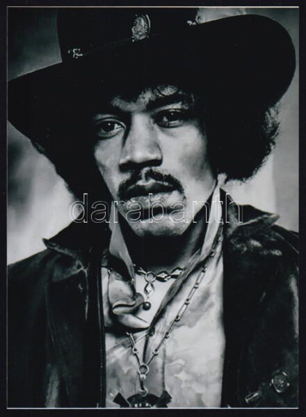 cca 1968 James Marshall ,,Jimi' Hendrix (1942-1970) amerikai gitáros, énekes, zeneszerző portréja, 1 db modern nagyítás a néhai Lapkiadó Vállalat központi fotólaborjának archívumából, 21x15 cm