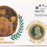 Magyarország 2000. 'Ezeréves Magyarország / Szent István' aranyozott alpakka emlékérem borítékban, első napi bélyegzővel és '73. Bélyegnap - Budapest' bélyeggel, '368'-as sorszámmal, magyar nyelvű leírással T:PP