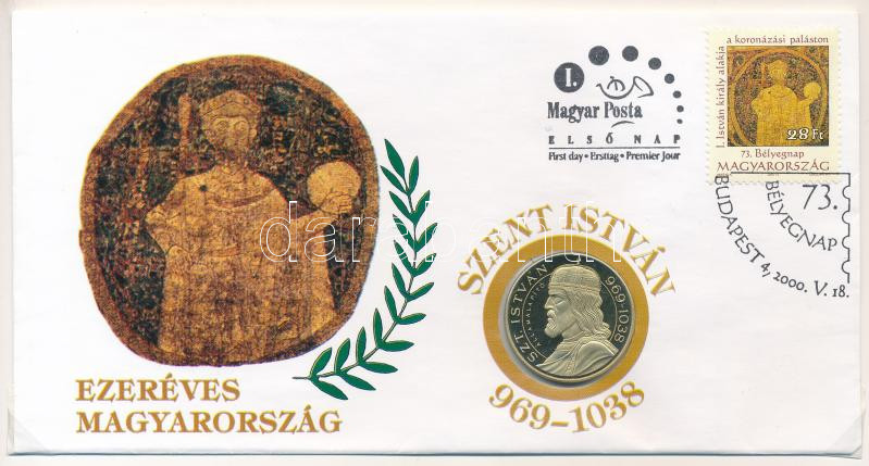 Magyarország 2000. 'Ezeréves Magyarország / Szent István' aranyozott alpakka emlékérem borítékban, első napi bélyegzővel és '73. Bélyegnap - Budapest' bélyeggel, '368'-as sorszámmal, magyar nyelvű leírással T:PP
