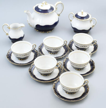 Zsolnay Pompadour mintás porcelán teás készlet, kézzel festett, jelzett, hibátlan.