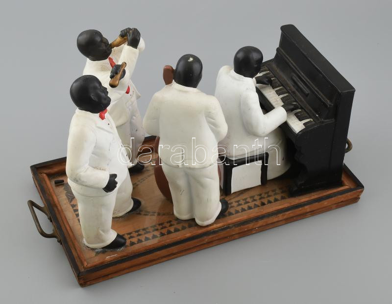 Jelzés nélkül: Jazz zenészek. Festett fém. Ragasztott, kopásokkal, m: 22 cm