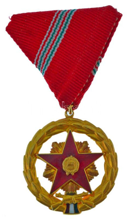 1957. 'Kiváló Szolgálatért Érdemérem' aranyozott, zománcozott kitüntetés T:AU Hungary 1957. 'Distinguished Service Medal' gilt, enamelled decoration with ribbon C:AU NMK 614.