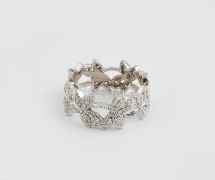 Ezüst (Ag) virágos gyűrű, cirkóniával ékítve, jelzett, m: 56, bruttó: 4,4g